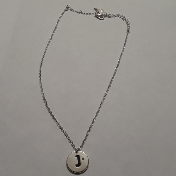 NECKLESS - Picture 1 of 1